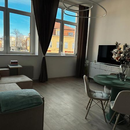 Apartament Loft Przy Placu Niepodleglosci Jelenia Góra Zewnętrze zdjęcie