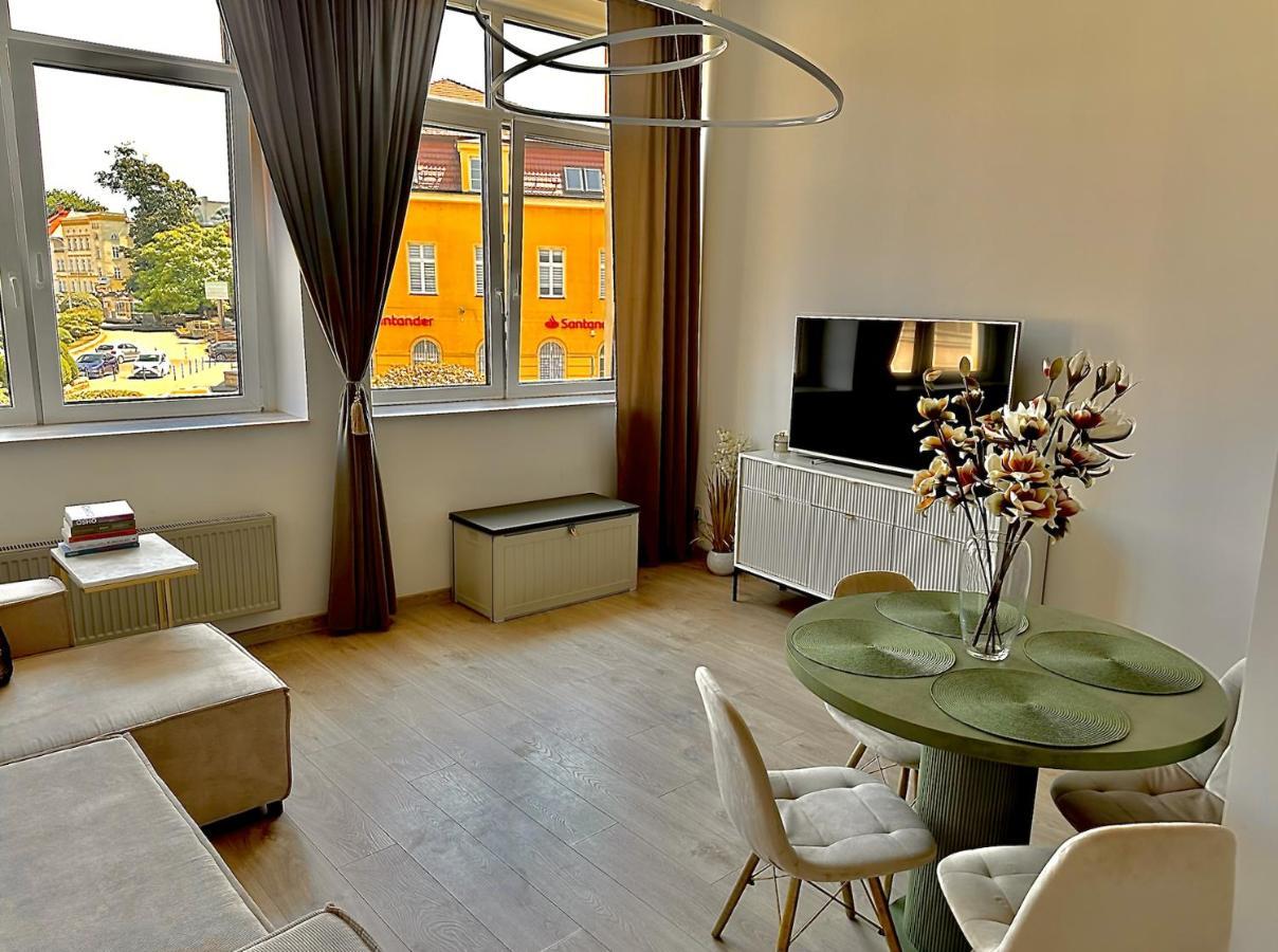 Apartament Loft Przy Placu Niepodleglosci Jelenia Góra Zewnętrze zdjęcie