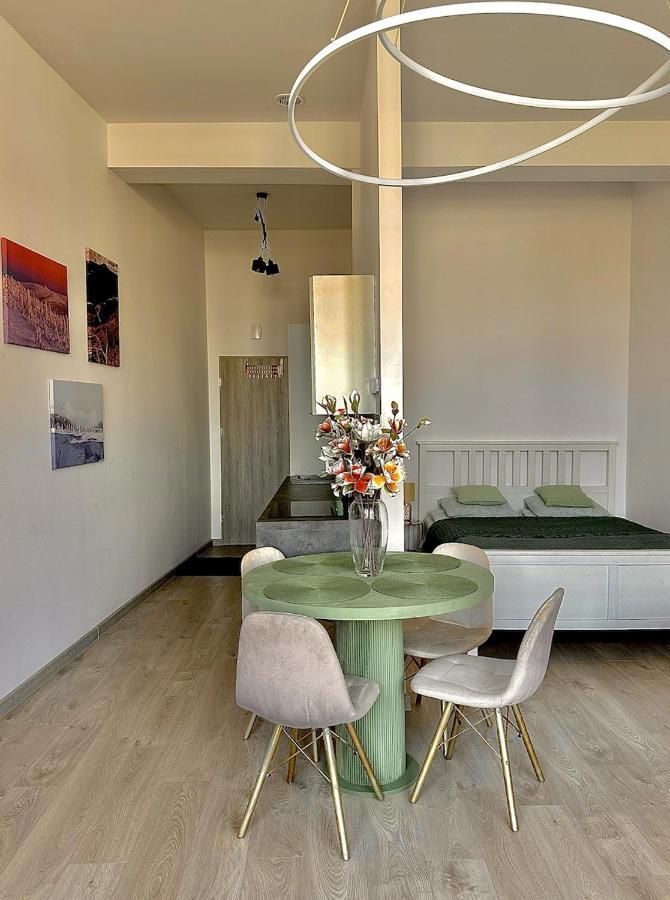 Apartament Loft Przy Placu Niepodleglosci Jelenia Góra Zewnętrze zdjęcie