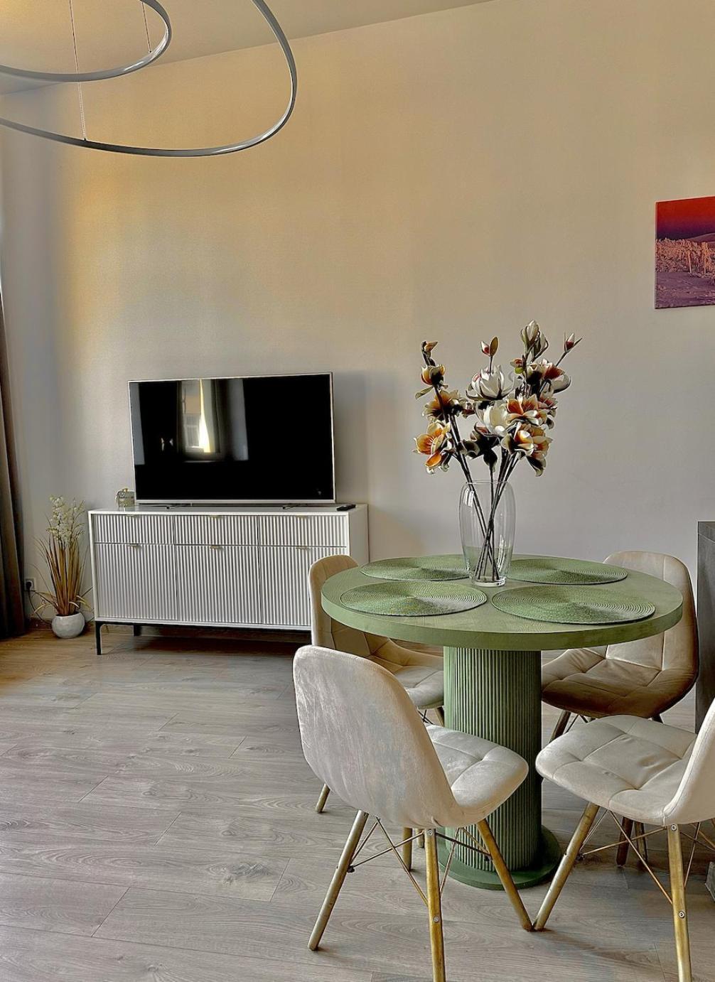 Apartament Loft Przy Placu Niepodleglosci Jelenia Góra Zewnętrze zdjęcie